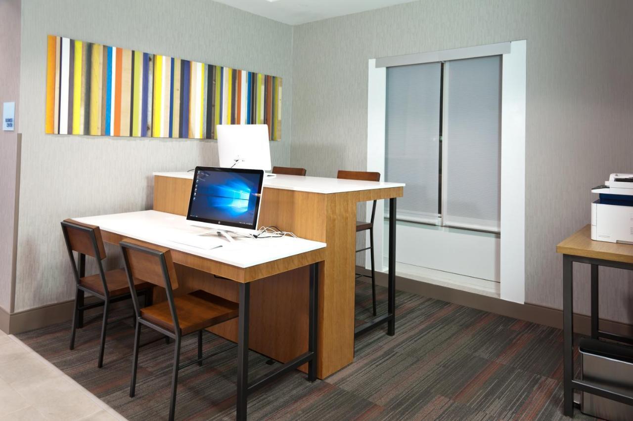 Holiday Inn Express Hotel & Suites Scott-Lafayette West By Ihg Exterior photo